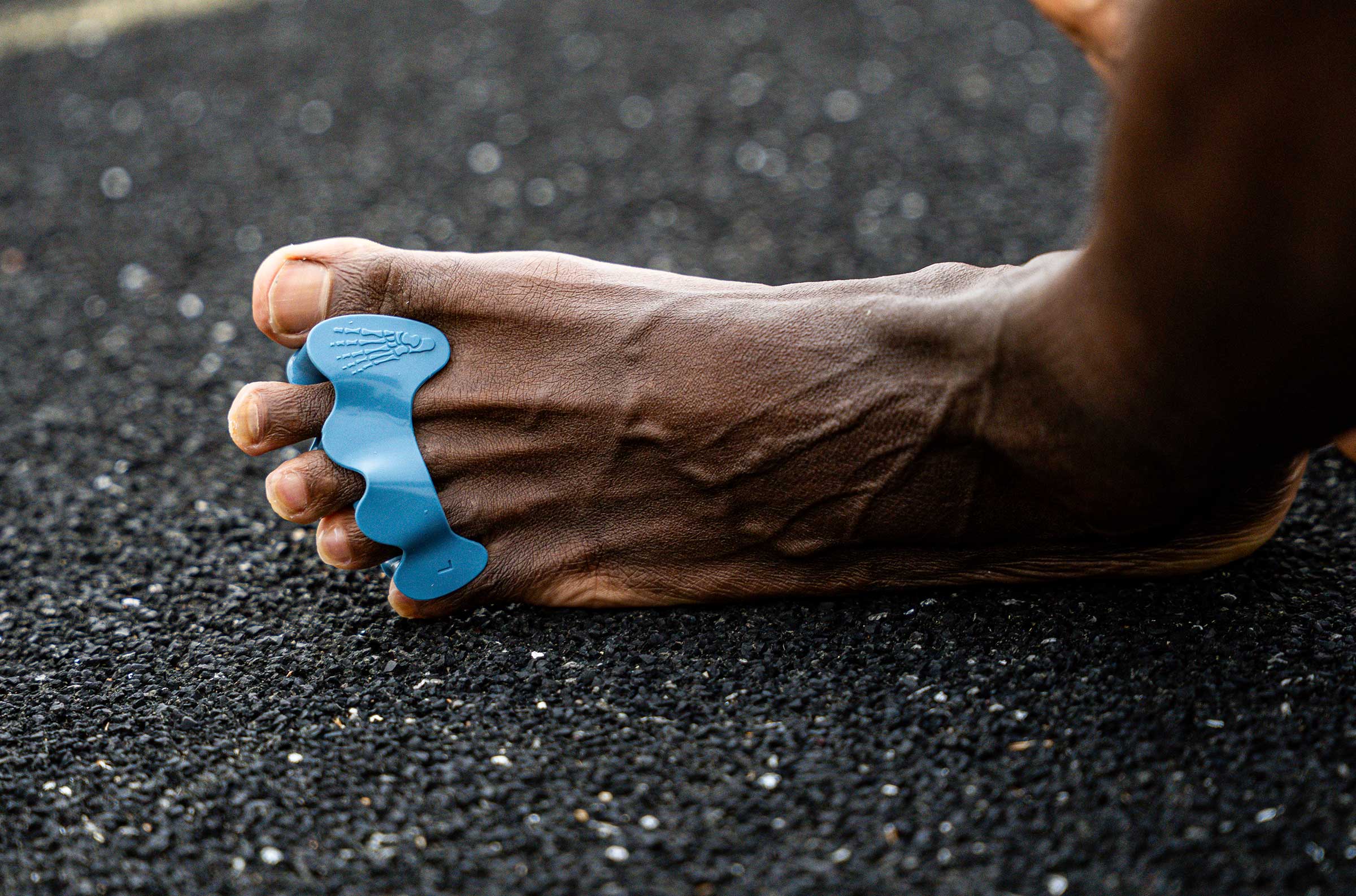 Correct Toes Sport In-Shoe Toe Spacers - Image 5
