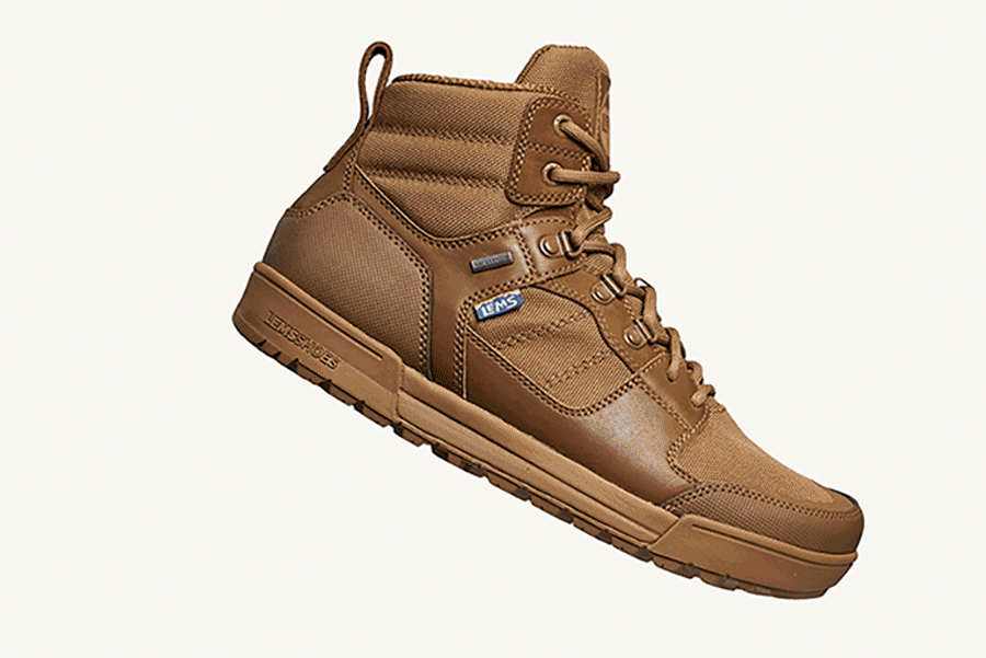 Women's Outlander Waterproof Boot - Image 3